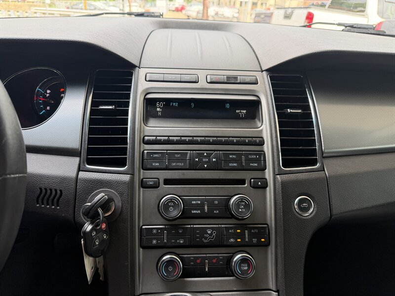 2011 Ford Taurus SEL - Photo 29 - Pittsburgh, PA 15226