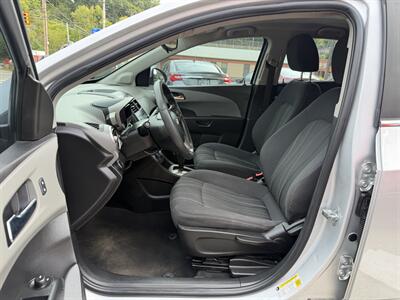2015 Chevrolet Sonic LT Auto - Photo 18 - Pittsburgh, PA 15226