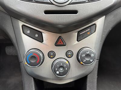 2015 Chevrolet Sonic LT Auto - Photo 24 - Pittsburgh, PA 15226