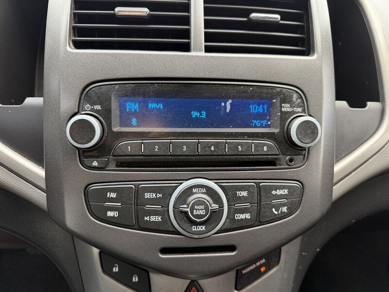 2015 Chevrolet Sonic LT Auto - Photo 22 - Pittsburgh, PA 15226