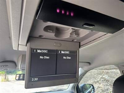 2014 Chrysler Town & Country Touring-L   - Photo 35 - Pittsburgh, PA 15226