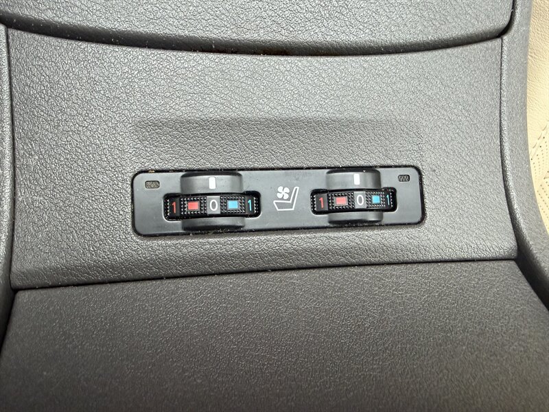 2007 Lexus ES 350 - Photo 30 - Pittsburgh, PA 15226