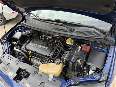 2013 Chevrolet Sonic LS Auto   - Photo 11 - Pittsburgh, PA 15226