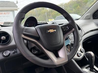 2013 Chevrolet Sonic LS Auto   - Photo 16 - Pittsburgh, PA 15226