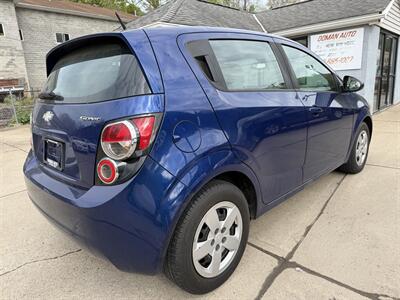 2013 Chevrolet Sonic LS Auto   - Photo 4 - Pittsburgh, PA 15226