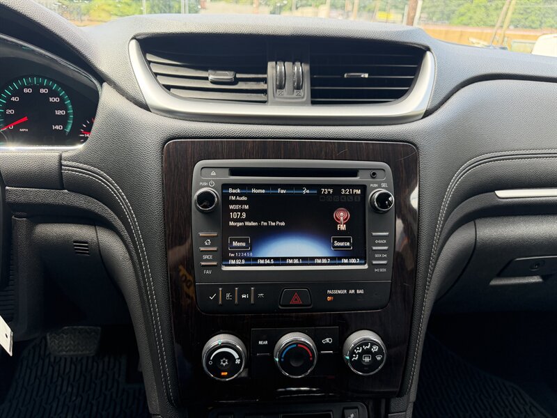 2016 Chevrolet Traverse LT - Photo 24 - Pittsburgh, PA 15226