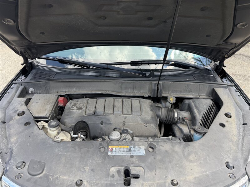 2016 Chevrolet Traverse LT - Photo 13 - Pittsburgh, PA 15226