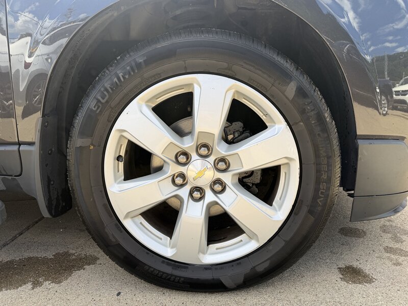 2016 Chevrolet Traverse LT - Photo 10 - Pittsburgh, PA 15226