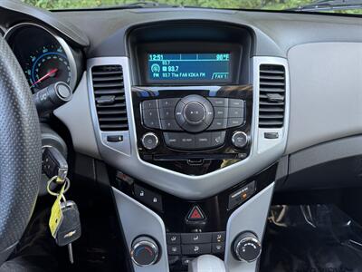 2012 Chevrolet Cruze LS   - Photo 23 - Pittsburgh, PA 15226