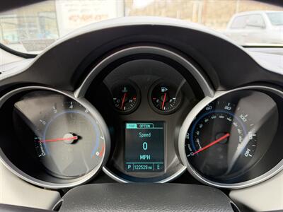 2013 Chevrolet Cruze LS Auto   - Photo 18 - Pittsburgh, PA 15226