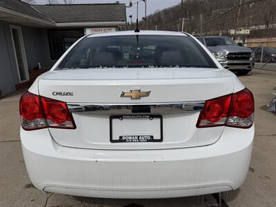 2013 Chevrolet Cruze LS Auto   - Photo 3 - Pittsburgh, PA 15226