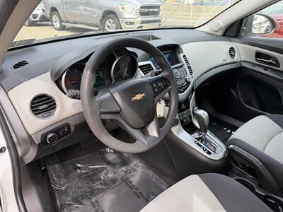 2013 Chevrolet Cruze LS Auto   - Photo 15 - Pittsburgh, PA 15226