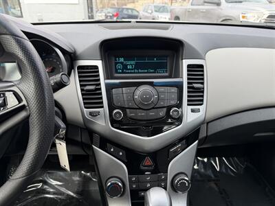 2013 Chevrolet Cruze LS Auto   - Photo 20 - Pittsburgh, PA 15226