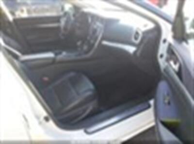 2019 Nissan Maxima 3.5 SV   - Photo 3 - Miami, FL 33150