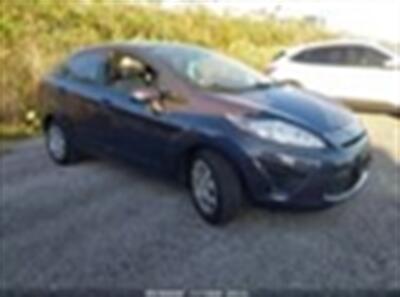 2013 Ford Fiesta SE Sedan