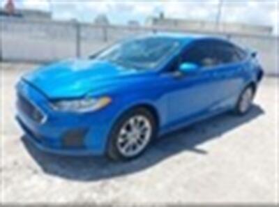 2020 Ford Fusion SE Sedan