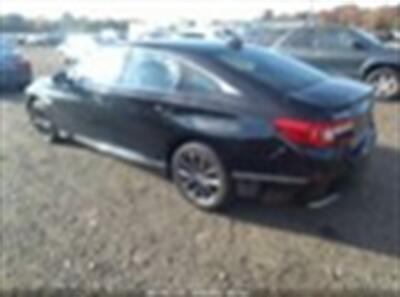 2021 Honda Accord EX-L   - Photo 2 - Miami, FL 33150