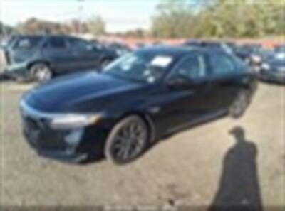2021 Honda Accord EX-L   - Photo 1 - Miami, FL 33150