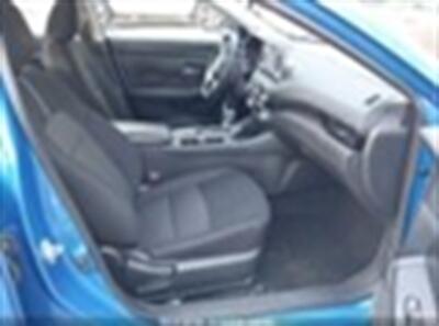 2022 Nissan Sentra SV   - Photo 3 - Miami, FL 33150