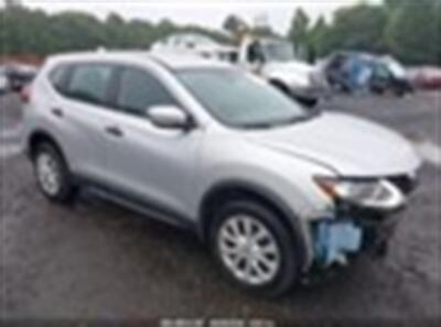 2019 Nissan Rogue S   - Photo 3 - Miami, FL 33150