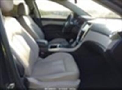 2016 Cadillac SRX Luxury Collection   - Photo 3 - Miami, FL 33150