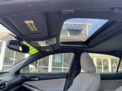 2015 Lexus IS 250   - Photo 15 - Hayes, VA 23072