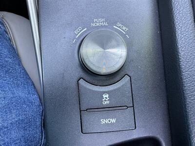 2015 Lexus IS 250   - Photo 18 - Hayes, VA 23072