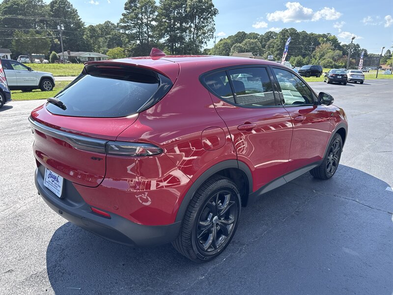 2023 Dodge Hornet GT - Photo 5 - Hayes, VA 23072