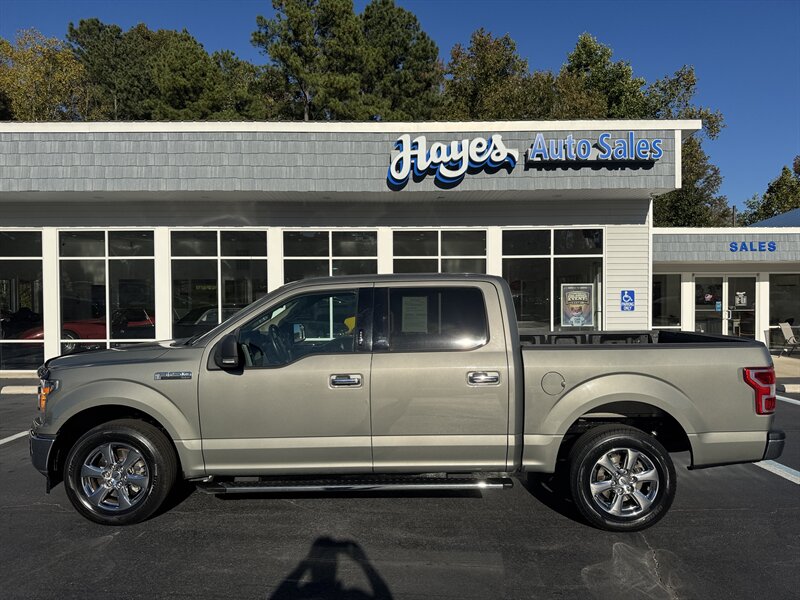 2019 Ford F-150 XLT   - Photo 2 - Hayes, VA 23072