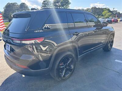 2023 Jeep Grand Cherokee Limited   - Photo 5 - Hayes, VA 23072