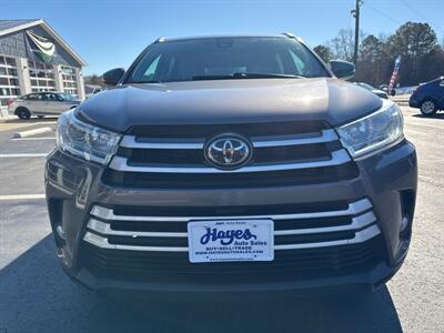 2019 Toyota Highlander XLE   - Photo 8 - Hayes, VA 23072