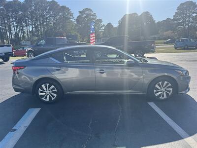 2021 Nissan Altima 2.5 S   - Photo 6 - Hayes, VA 23072