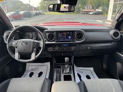 2022 Toyota Tacoma TRD Sport   - Photo 15 - Hayes, VA 23072