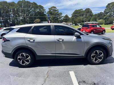 2024 Kia Sportage LX  AWD - Photo 6 - Hayes, VA 23072