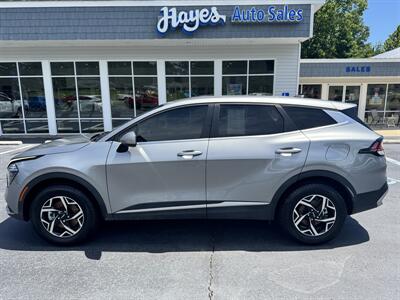 2024 Kia Sportage LX  AWD - Photo 2 - Hayes, VA 23072