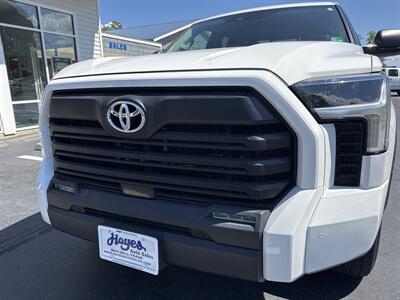 2022 Toyota Tundra SR5   - Photo 8 - Hayes, VA 23072