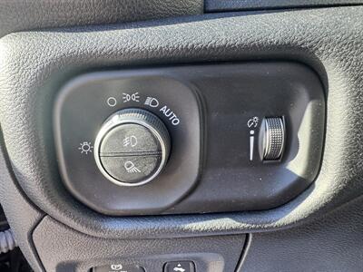 2022 RAM 1500 Big Horn  BUILT-TO-SERVE EDITION - Photo 17 - Hayes, VA 23072