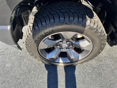2022 RAM 1500 Big Horn  BUILT-TO-SERVE EDITION - Photo 10 - Hayes, VA 23072