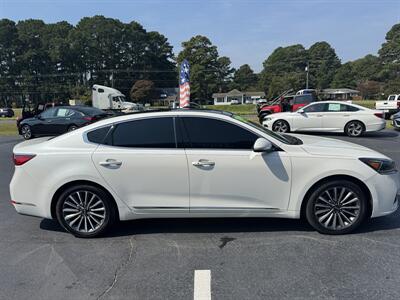 2017 Kia Cadenza Premium   - Photo 6 - Hayes, VA 23072