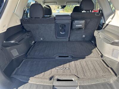 2020 Nissan Rogue SV   - Photo 12 - Hayes, VA 23072