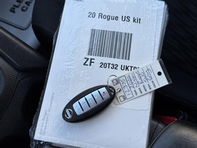 2020 Nissan Rogue SV   - Photo 27 - Hayes, VA 23072