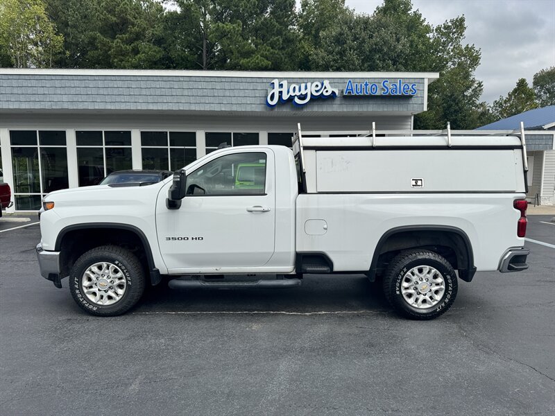 2022 Chevrolet Silverado 3500 LT - Photo 2 - Hayes, VA 23072