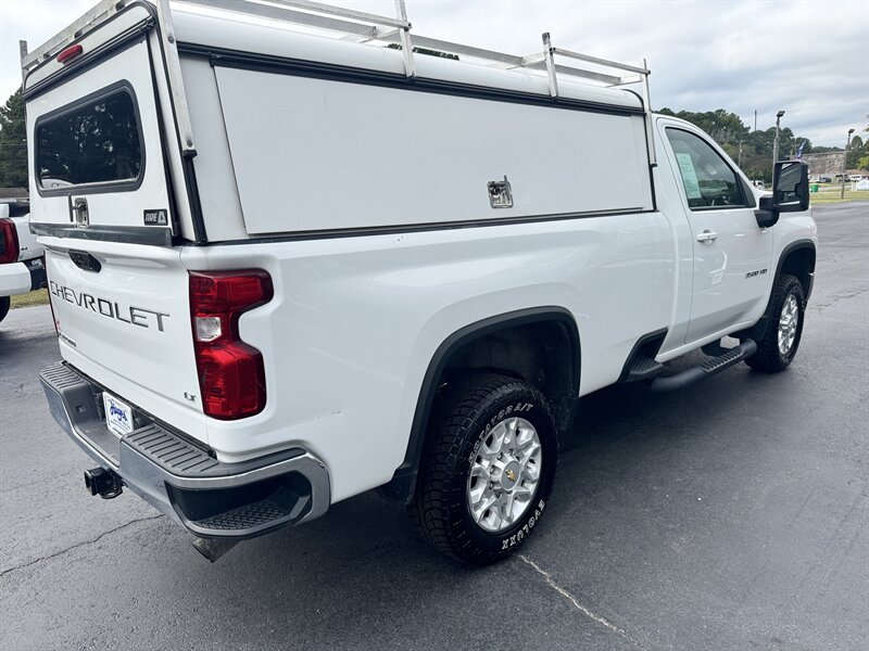 2022 Chevrolet Silverado 3500 LT - Photo 5 - Hayes, VA 23072