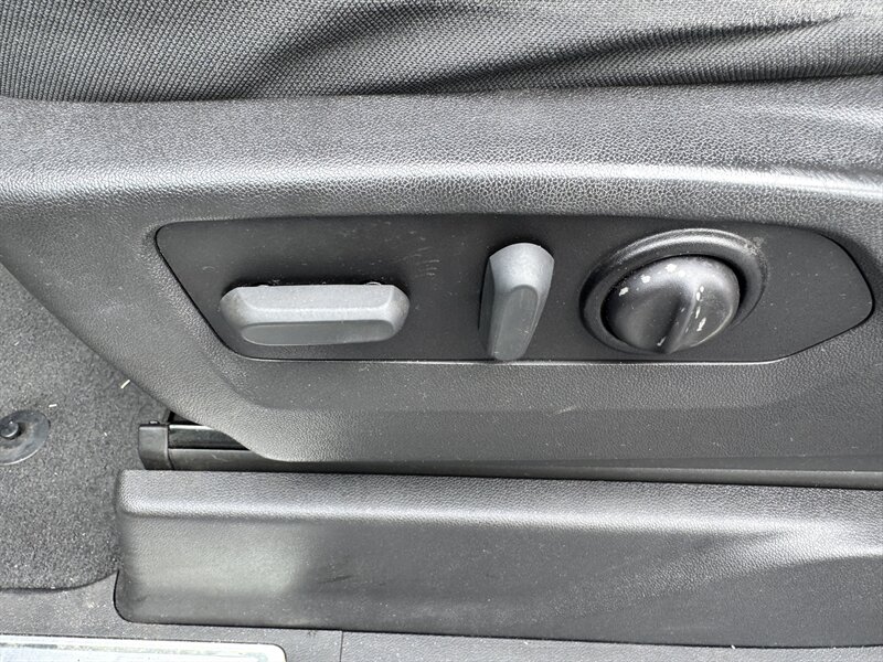 2022 Chevrolet Silverado 3500 LT - Photo 14 - Hayes, VA 23072