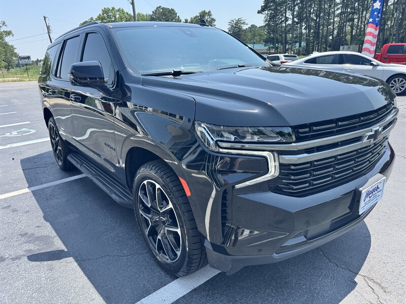 2022 Chevrolet Tahoe RST - Photo 7 - Hayes, VA 23072
