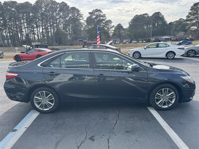 2017 Toyota Camry SE   - Photo 6 - Hayes, VA 23072