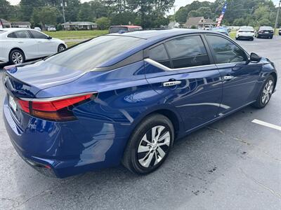 2020 Nissan Altima 2.5 S - Photo 5 - Hayes, VA 23072