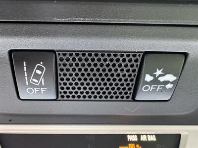 2021 Subaru Crosstrek Premium AWD   - Photo 11 - Hayes, VA 23072