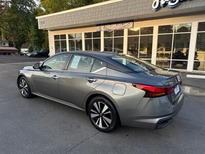 2021 Nissan Altima 2.5 SV   - Photo 3 - Hayes, VA 23072