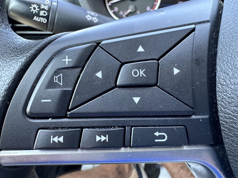 2025 Nissan Sentra SV - Photo 21 - Hayes, VA 23072